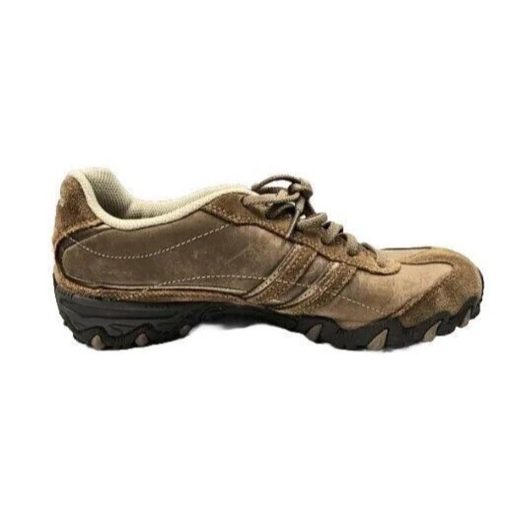Skechers Women's Brown Suede/Leather 46416 Hiking/Walking Shoe - Size 8 GREAT